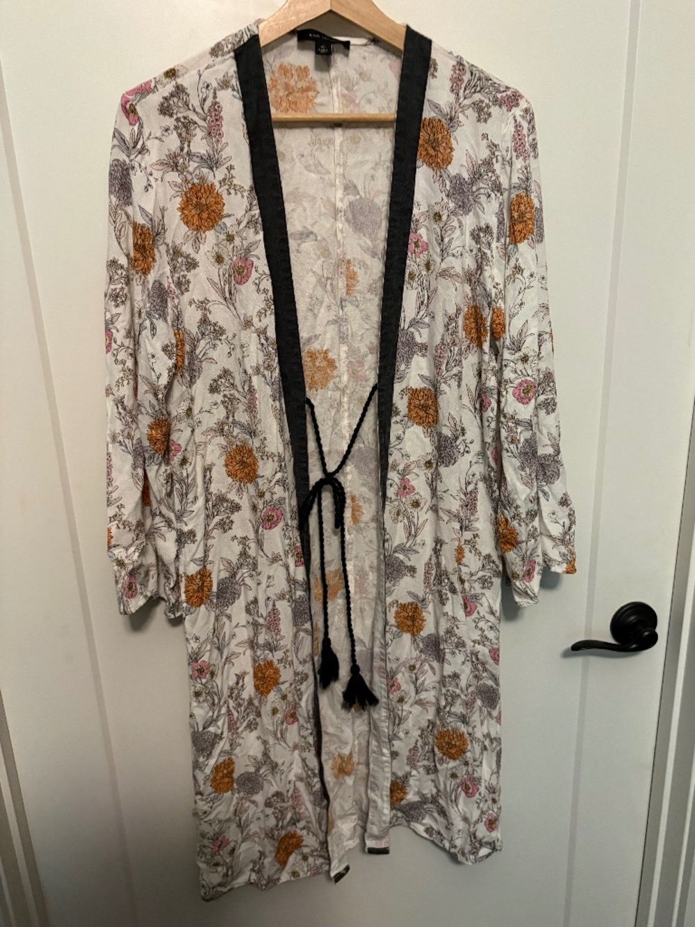 Ann Taylor floral robe/cover up